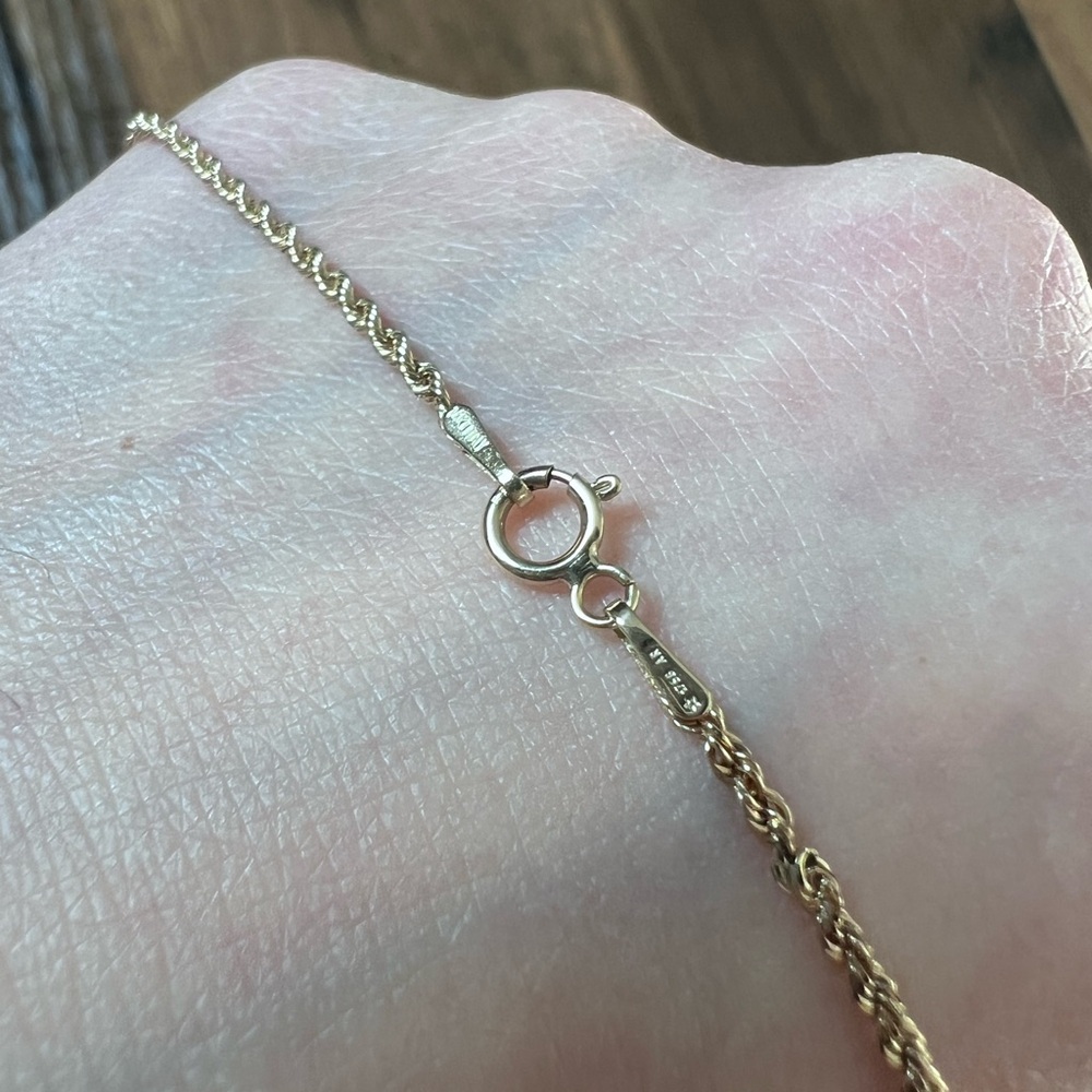 Elegant Gold rope Chain Necklace 14k Gold - Picture 2 of 4